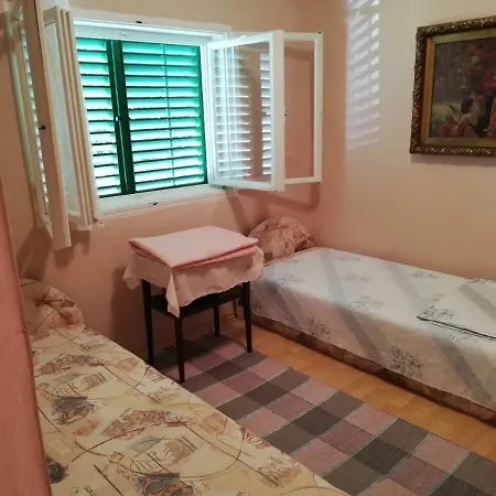 Margit Apartman *